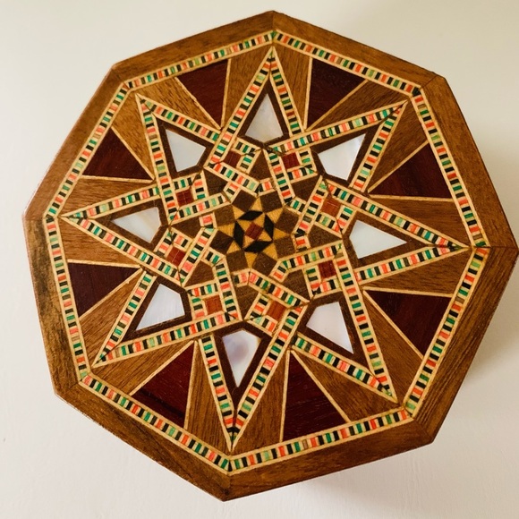 Wooden box - Picture 8 of 8